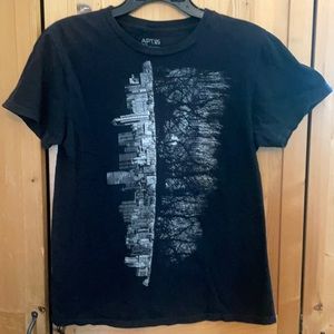 Black 100% Cotton T-Shirt City & Forest Design